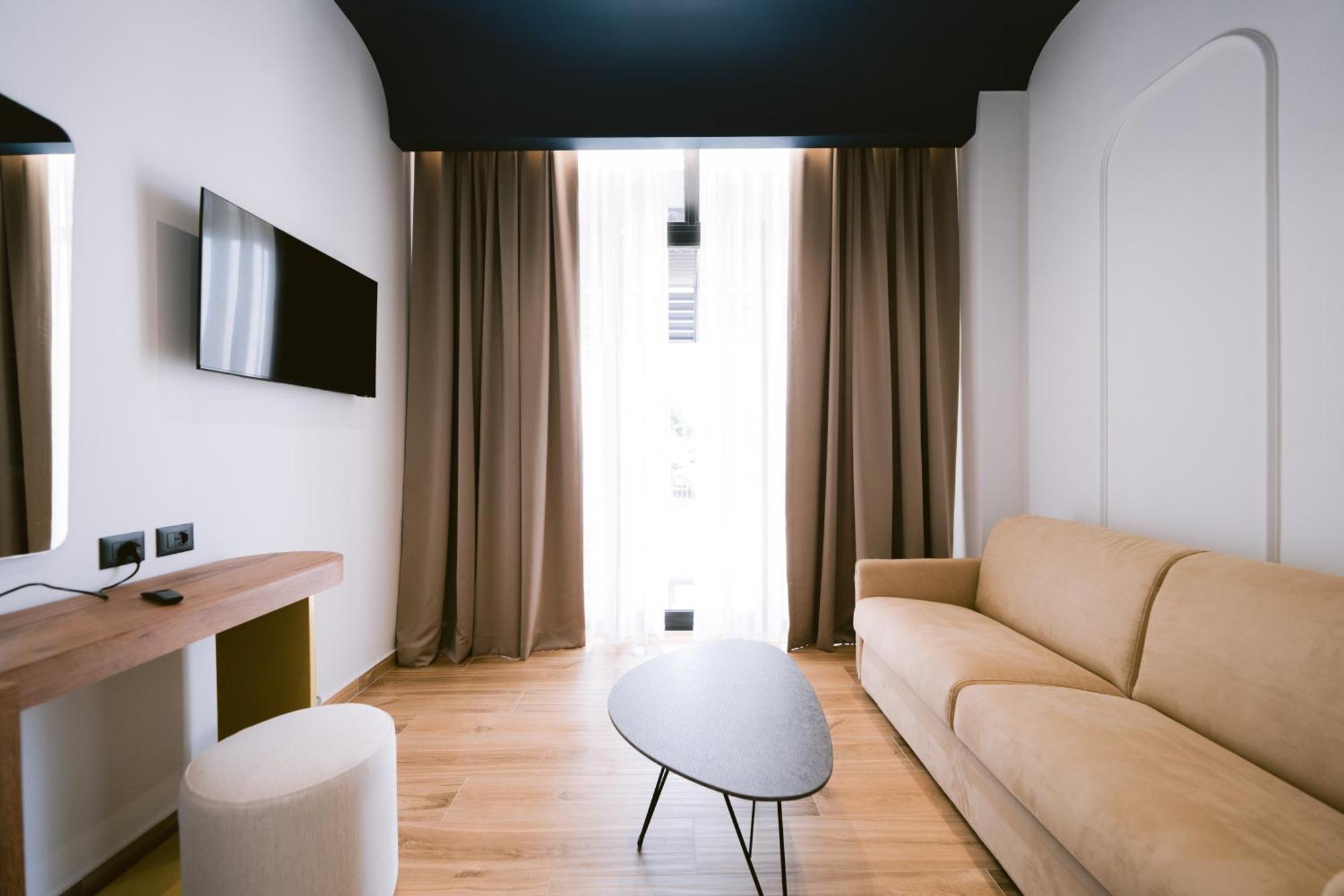 Noemie Hotel Himare Exterior foto