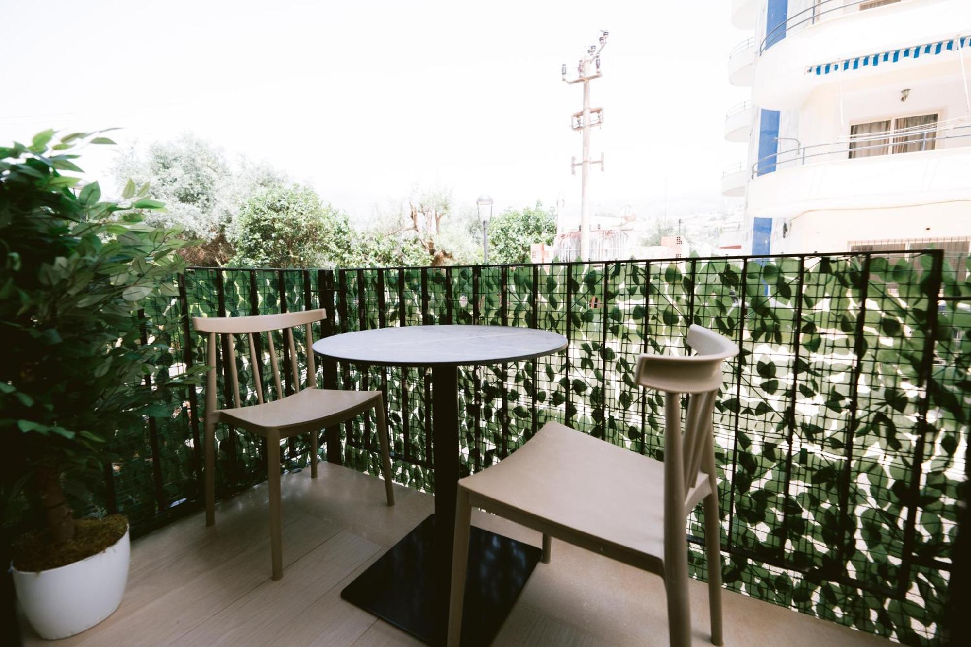 Noemie Hotel Himare Exterior foto