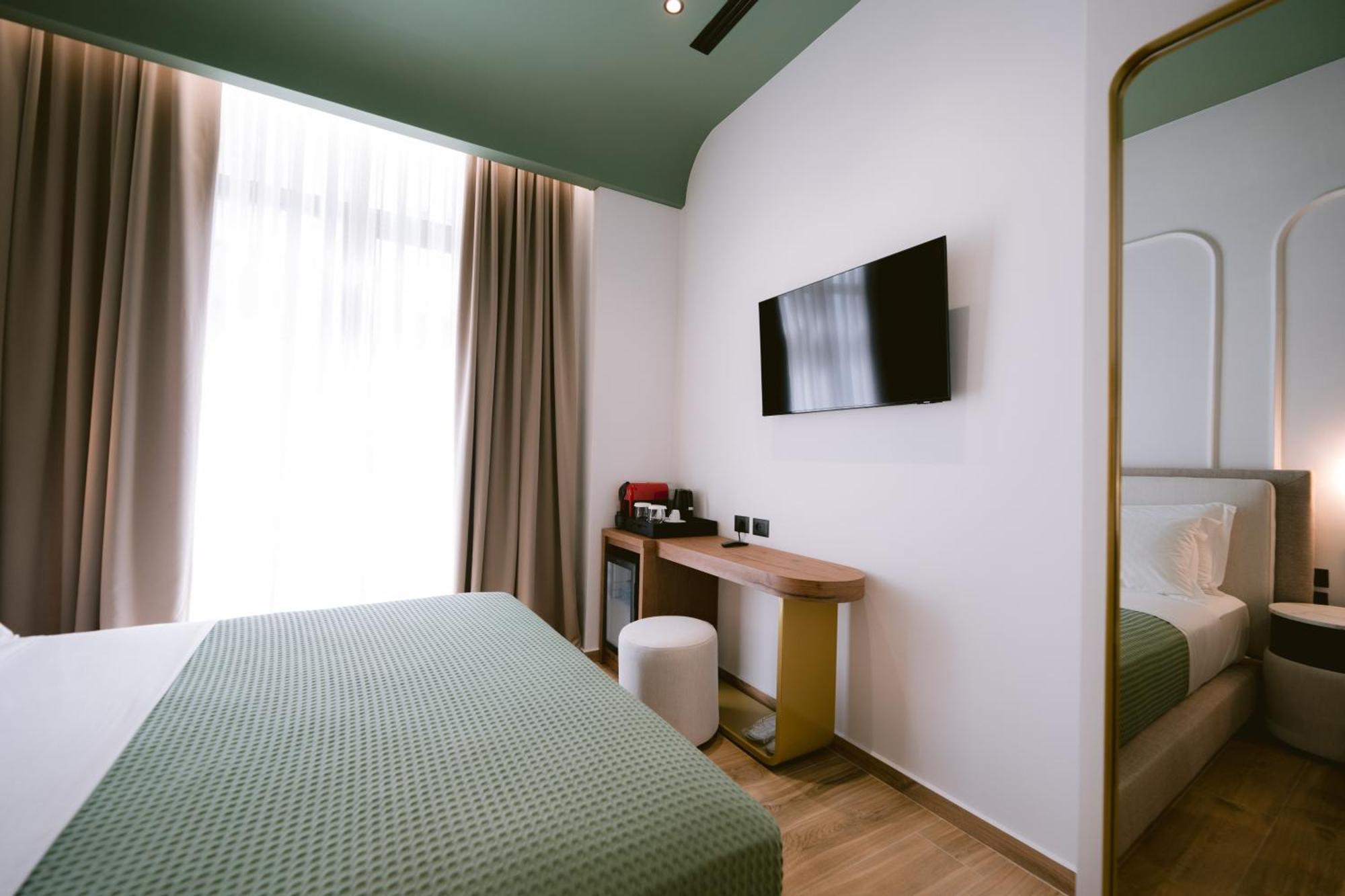 Noemie Hotel Himare Quarto foto