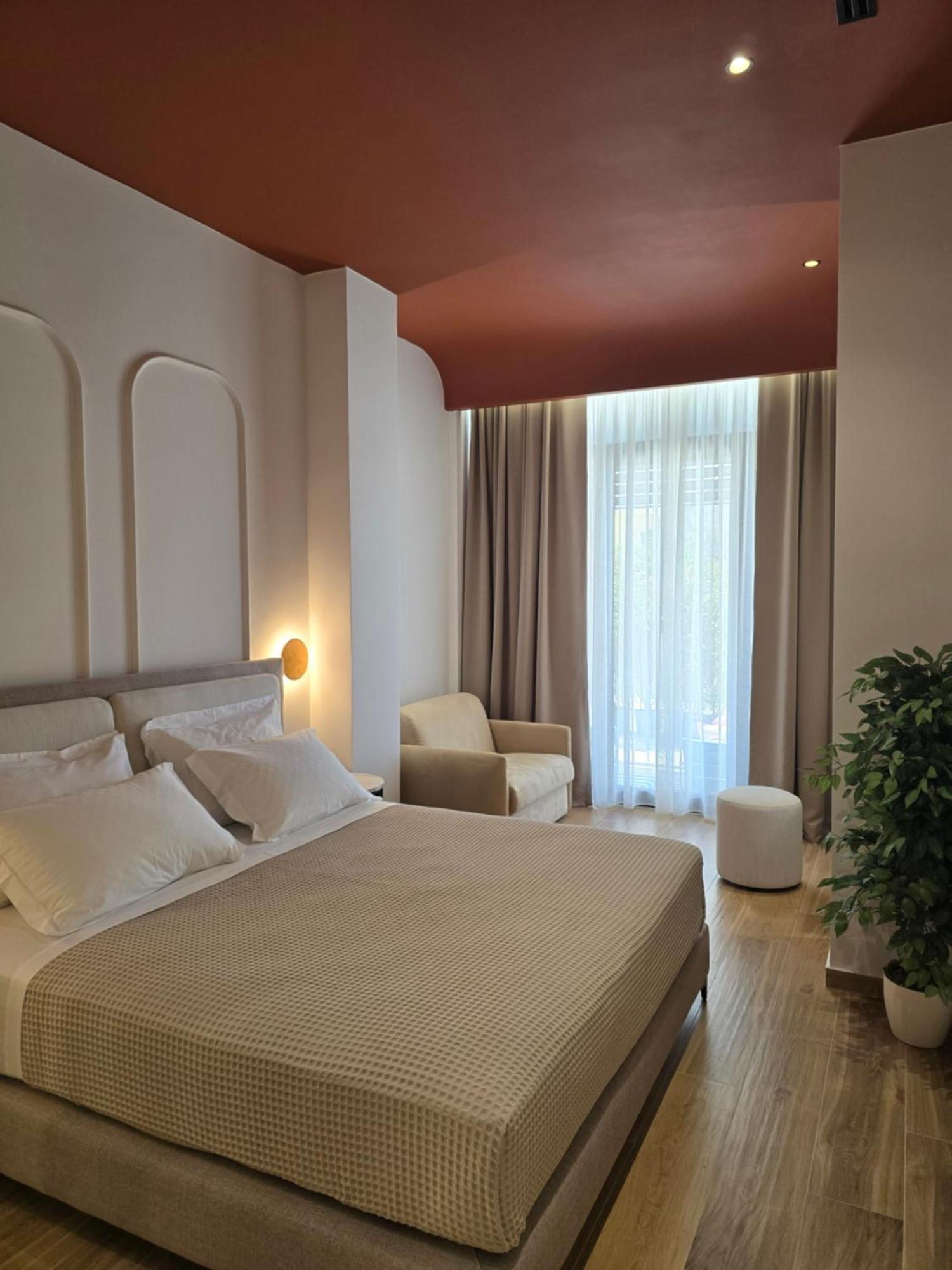 Noemie Hotel Himare Exterior foto